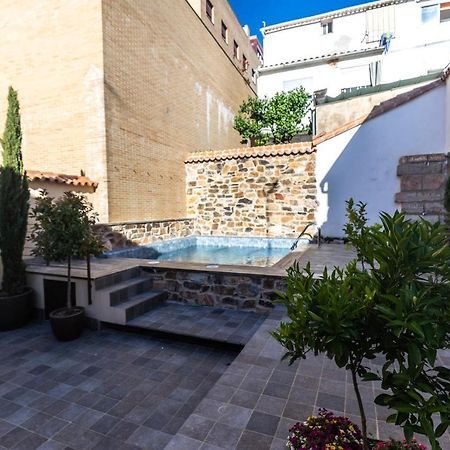 Apartamentos Turisticos De La Bernarda Caces Εξωτερικό φωτογραφία