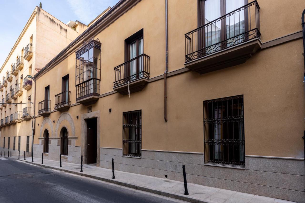 Apartamentos Turisticos De La Bernarda Caces Εξωτερικό φωτογραφία