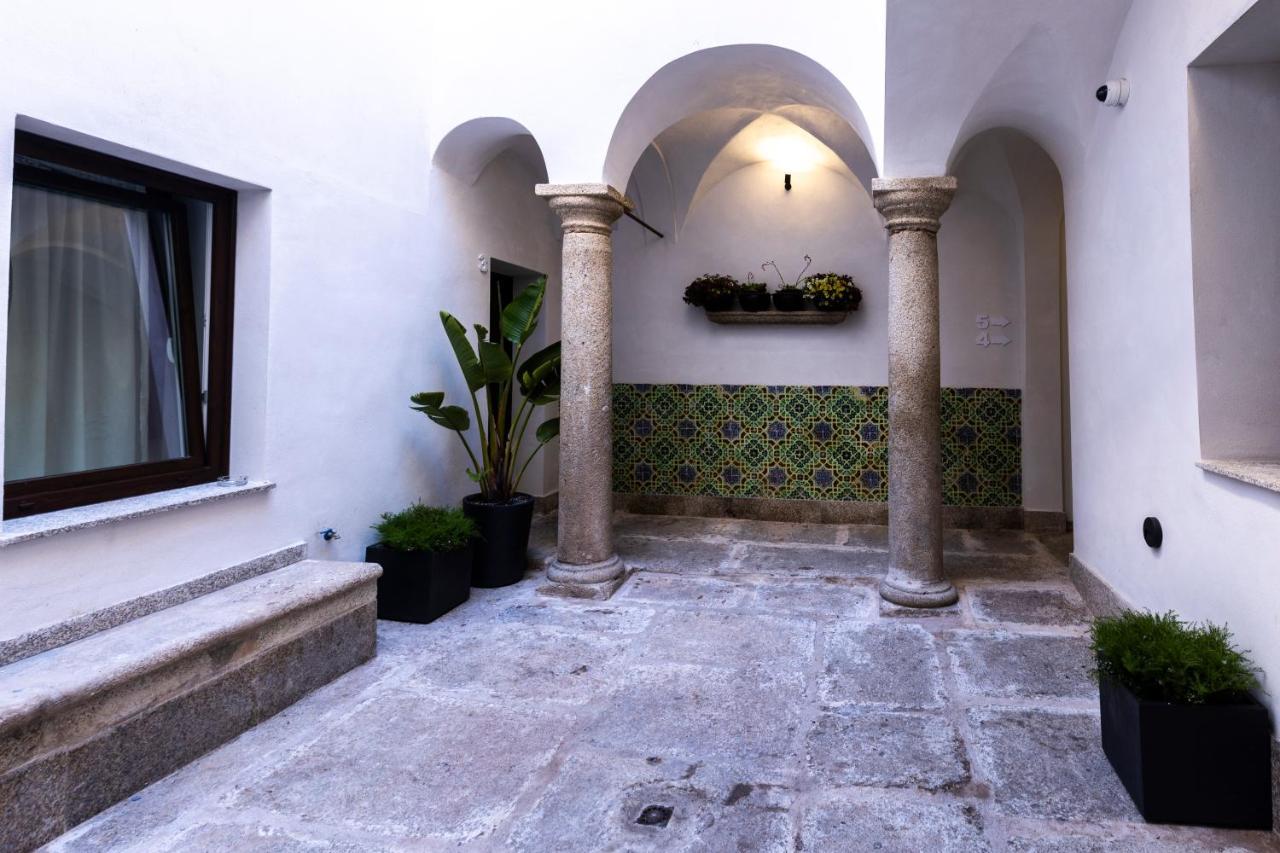 Apartamentos Turisticos De La Bernarda Caces Εξωτερικό φωτογραφία