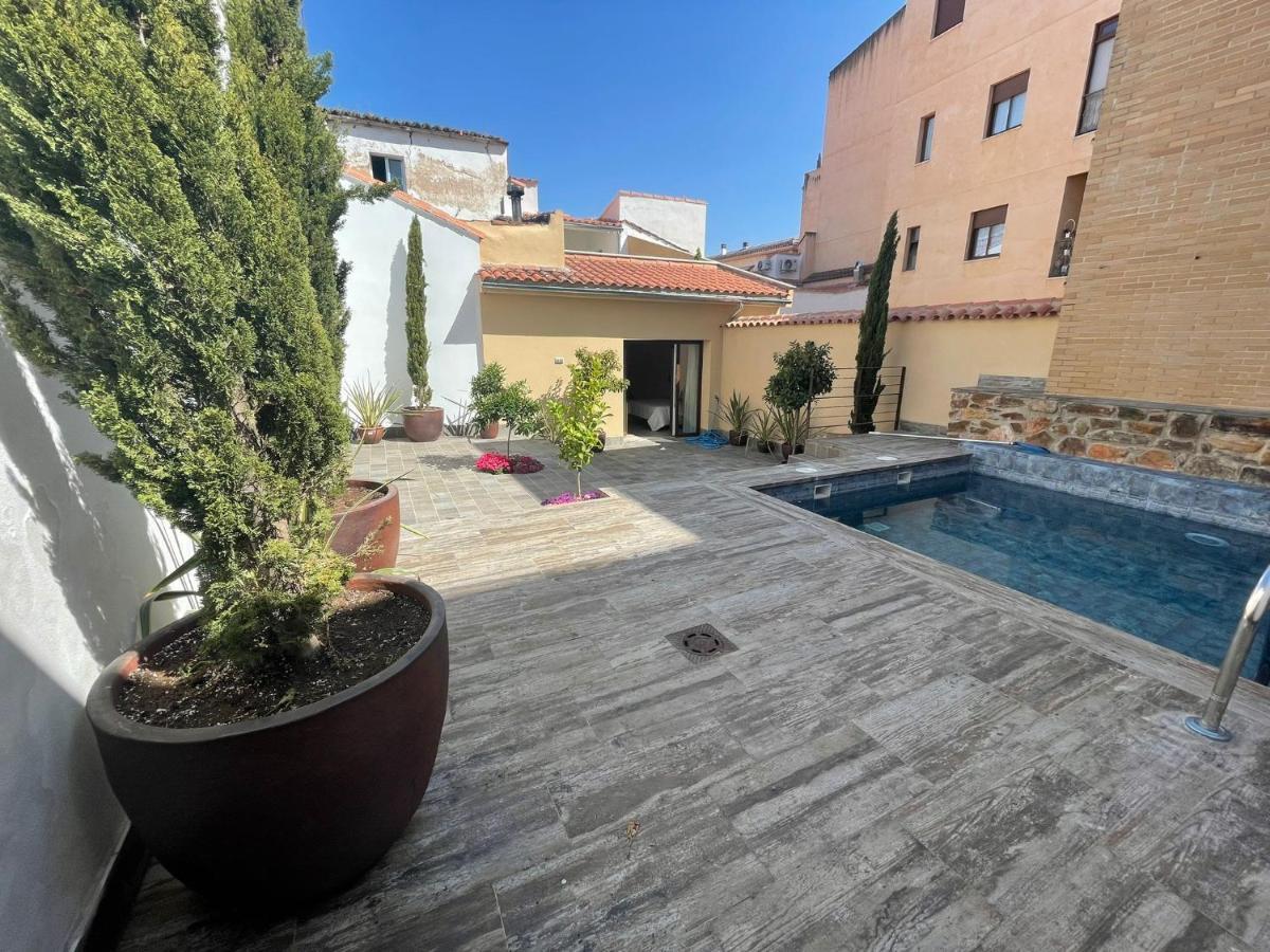 Apartamentos Turisticos De La Bernarda Caces Εξωτερικό φωτογραφία